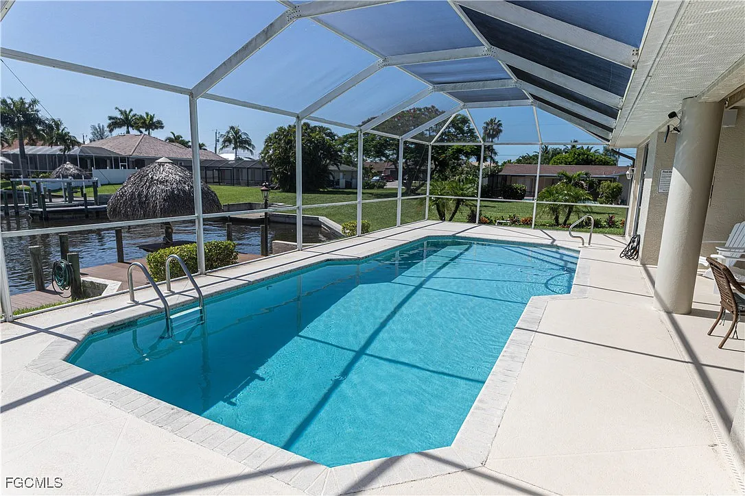 4 bed, 2.0 bath, 2253 sqft, $9,000 — Photo 3