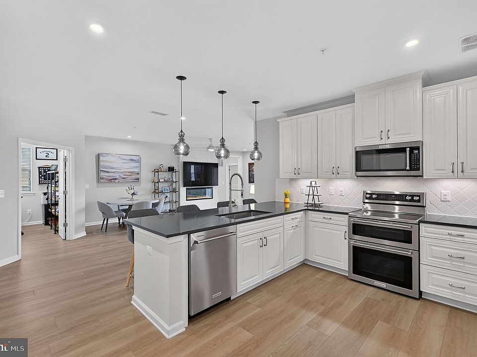 1st image of 13220 Petrel St #4202