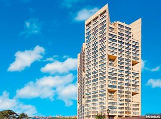 7004 Boulevard East #311C, West New York, NJ 07093