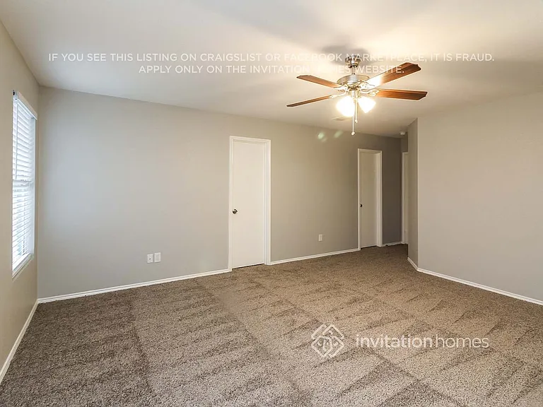 2940 Marco Dr — Photo 8