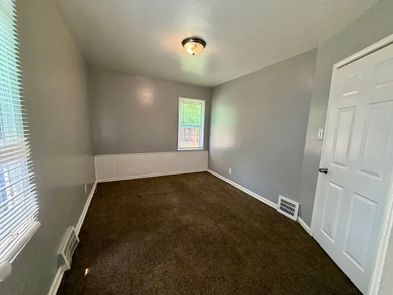 11491 Balfour Rd — Photo 9