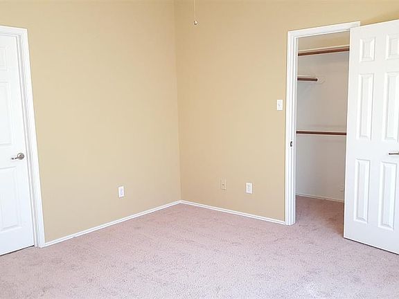 5th image of 10607 Laurelton Ct