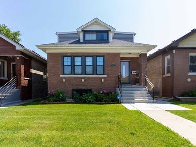 4823 W Schubert Ave, Chicago, IL, 60639