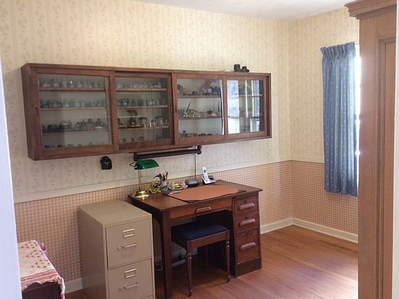 3rd bedroom or office