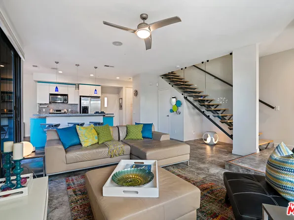 737 E Arenas Rd, Palm Springs, CA 92262