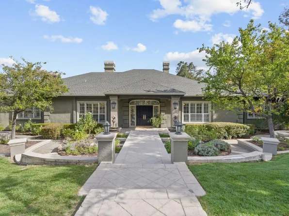 16010 Viewfield Rd, Monte Sereno, CA 95030