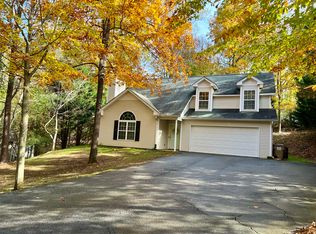 3271 Shuler Rd, Gainesville, GA 30506