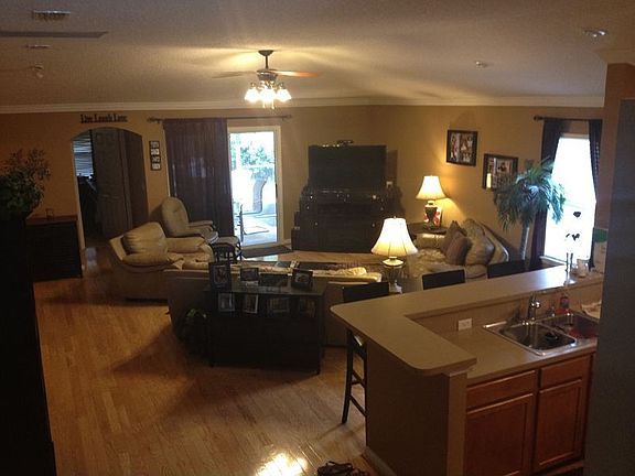 2nd image of 728 N Edenbridge Way