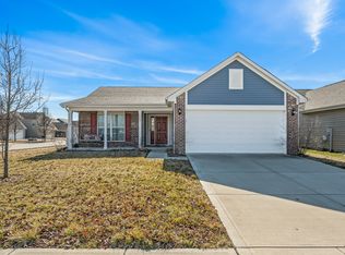 945 Fieldstone Dr, Franklin, IN 46131