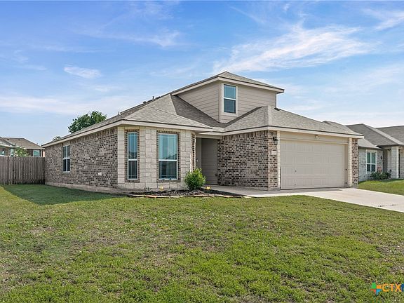 2nd image of 717 Liberty Valley Dr