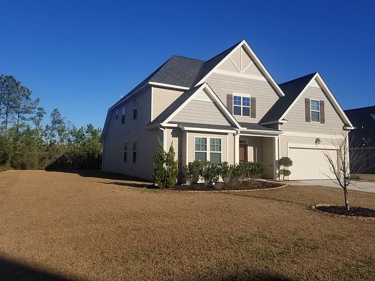 411 Cyrus Thompson Dr — Photo 2