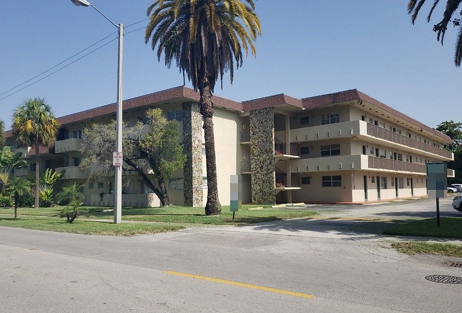 1st image of 7505 SW 82nd St APT 209