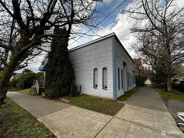 101 14th Avenue E, Seattle, WA 98122