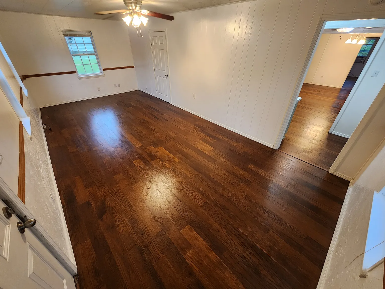 917 E Beverly St- Mother Of Pearl LLC - — Photo 3