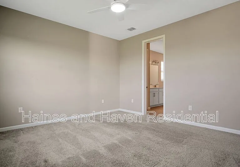 3324 Chicory Ct — Photo 17