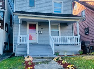 1019 Washington St, Farrell, PA 16121