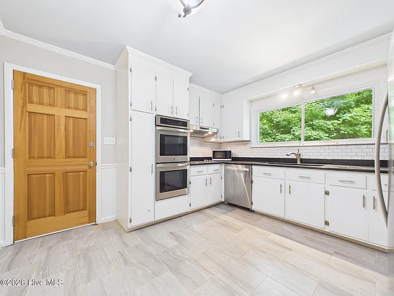 6513 Pleasant Pines Dr — Photo 13