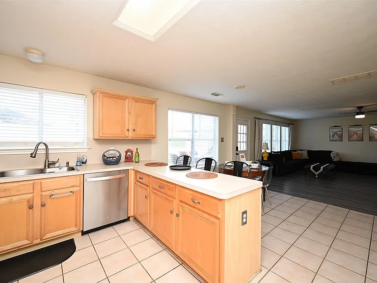 12122 Lucky Meadow Dr — Photo 18