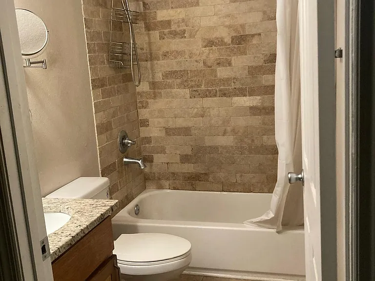 11340 Rustic Green Ct — Photo 43