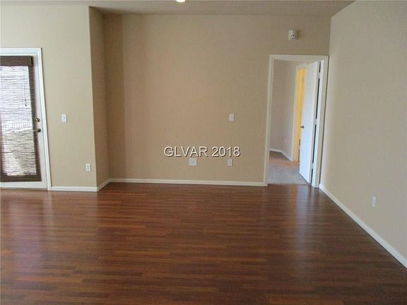 5th image of 5855 Valley Dr Unit 2054