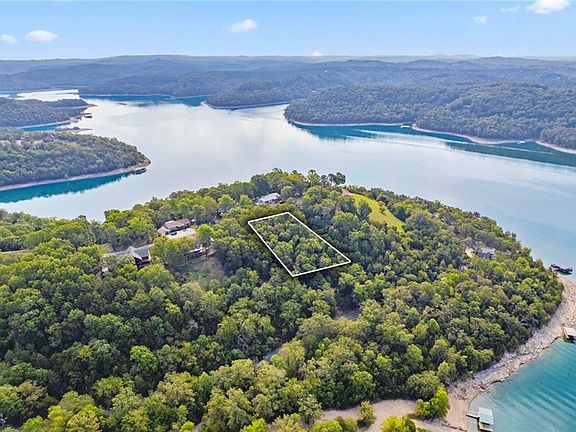 2nd image of 10 Hillcrest Rd