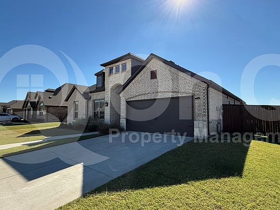 4th image of 533 Oleander Dr