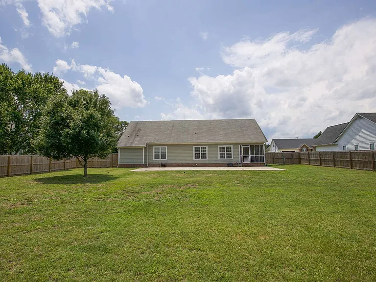 106 Harvest Ln — Photo 56