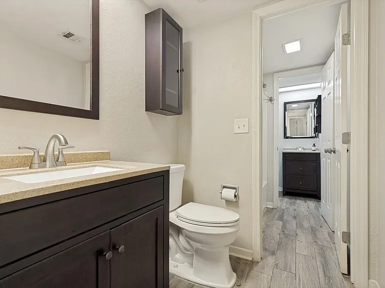 2623 Foliage Green Ln — Photo 11
