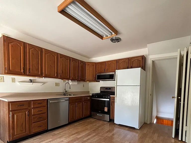 6519 Winnepeg Rd — Photo 3