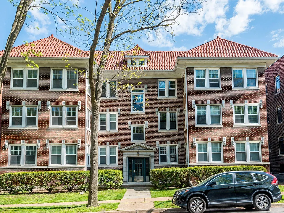 6331 Southwood Ave #3W
