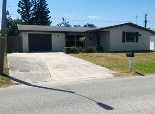 3511 Wiltshire Dr, Holiday, FL 34691