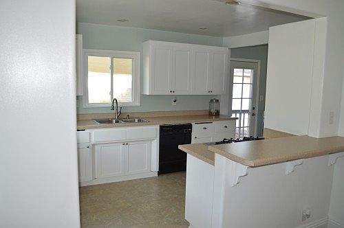 4th image of 4842 Canehill Ave