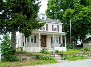 39 Plummer Ave, Lowell, MA 01852