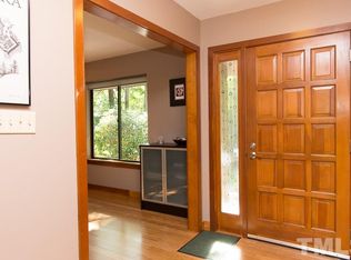320 Forbush Mountain Dr, Chapel Hill, NC 27514