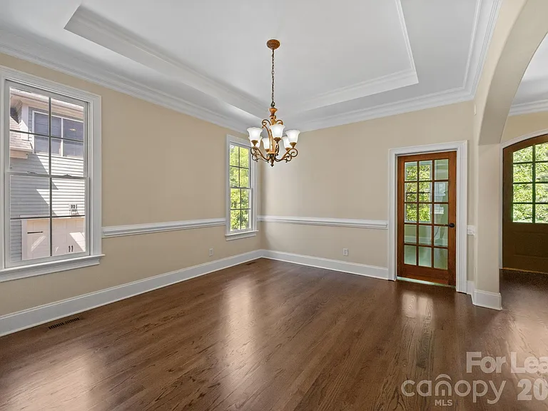 11938 Bradford Park Dr — Photo 7