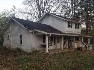 227 Patterson St, Blue Ridge, GA 30513