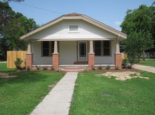 1408 Lyons St, Vinton, LA 70668