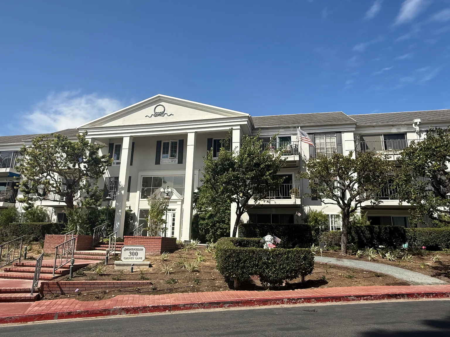 1 bed, 500 sqft, $2,580 — Photo 1