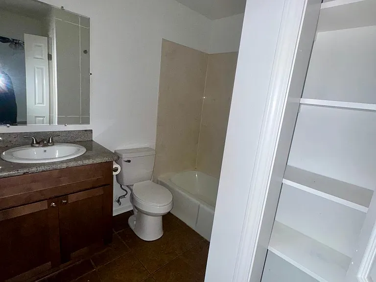 1632 Carrollton Ave #11 — Photo 5