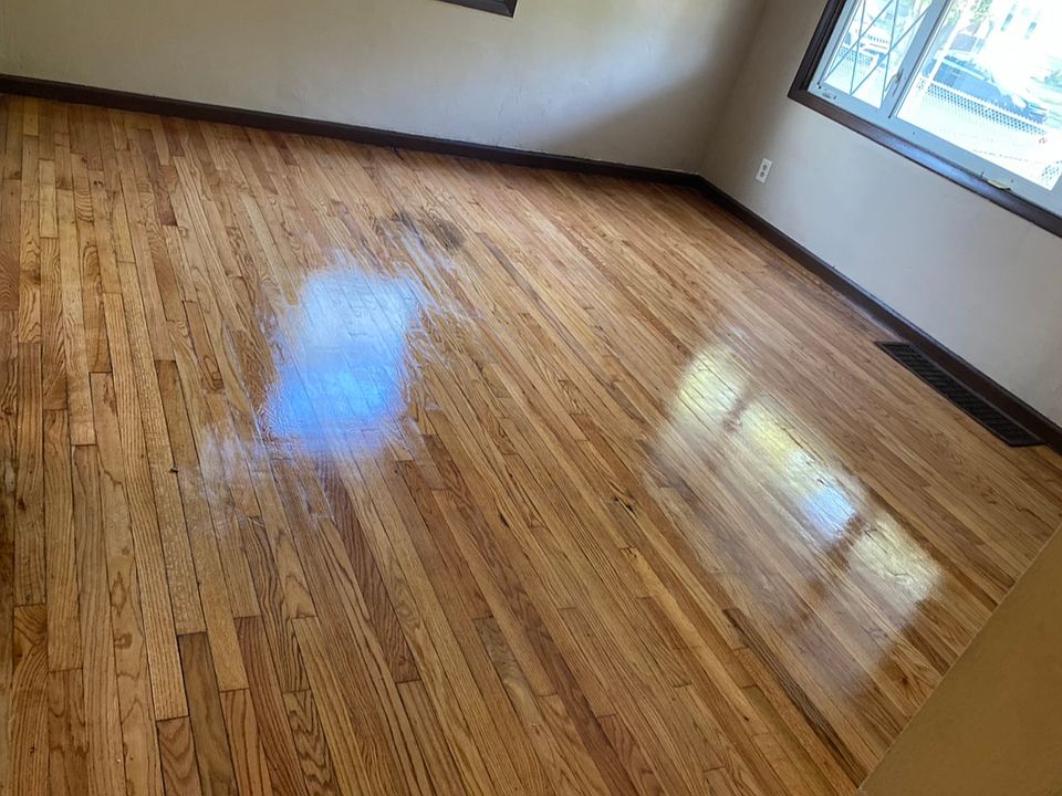 2nd image of 7546 Magnolia Ave
