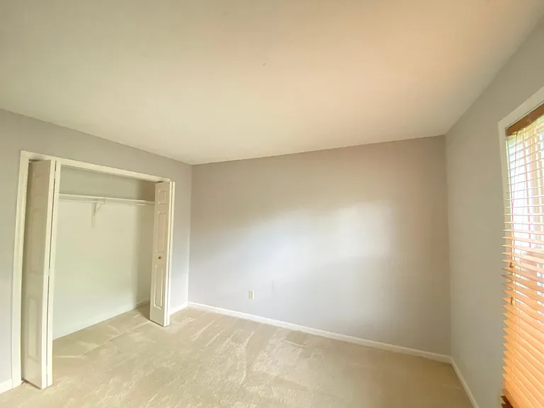 8027 Rocky Glen Pl — Photo 19