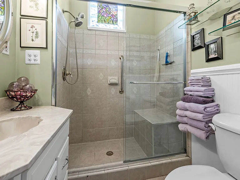 Timeless Ghent Home features charm and elegance in Historic Stockley Gardens — Photo 29