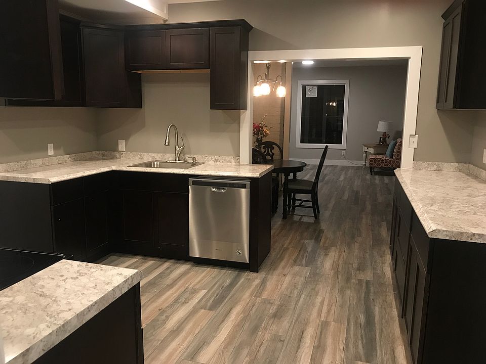 1st image of 419 Dawson St