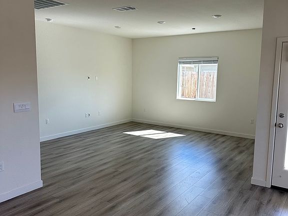 5th image of 7209 Vail Ranch Rd