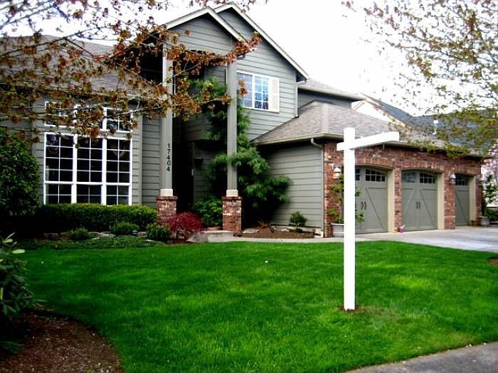 1st image of 17404 SE 32nd St