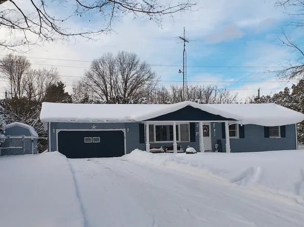 2656 Amy Ct, Coloma, MI 49038