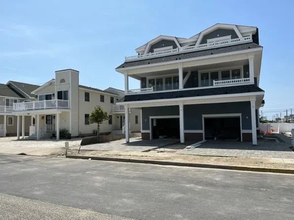 12 E 27th St #12, Avalon, NJ 08210