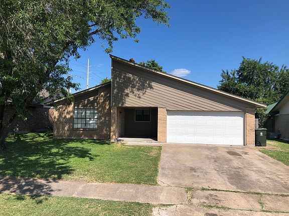5th image of 4224 Woodcrest Dr #1