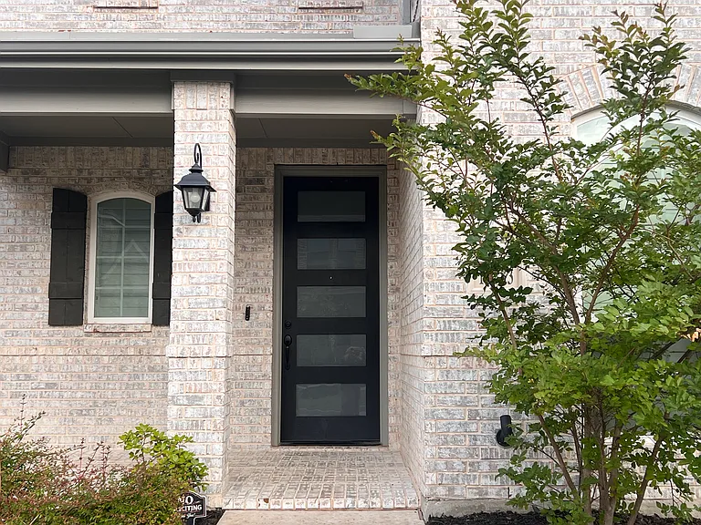 15583 Crape Myrtle Rd — Photo 2