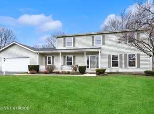 21878 N Old Farm Rd, Deer Park, IL 60010